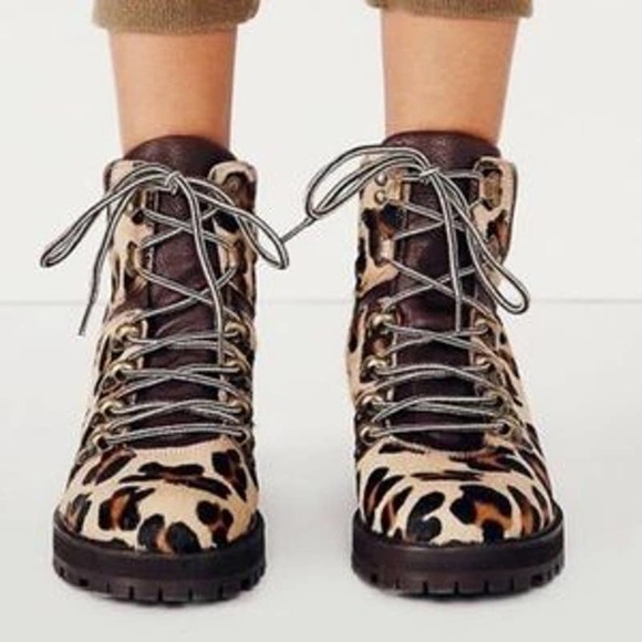 FREE PEOPLE LEOPARD CALF HAIR COMBAT BOOTS WOMEN'S SIZE‎ 37 - Picture 1 of 13